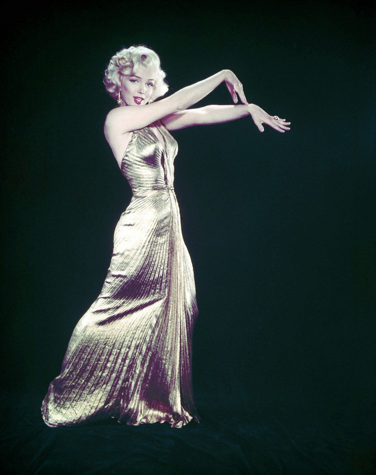 marilyn monroes publiciry shot 1953