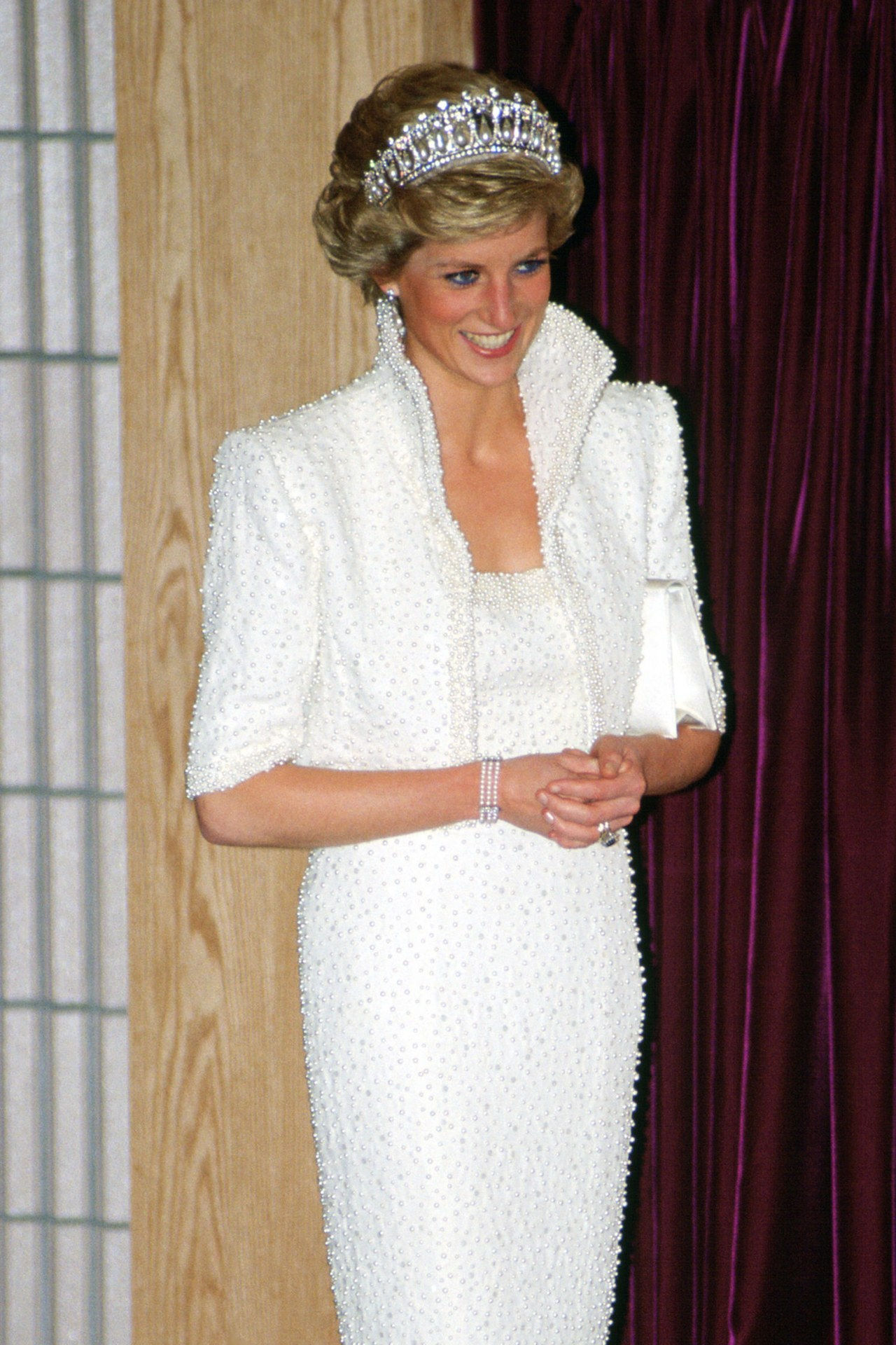 1989 nov princess diana elvis dress culture centre hong kong