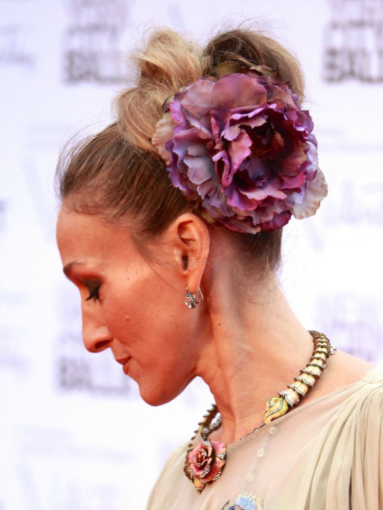 Sarah jessica parker updo 11