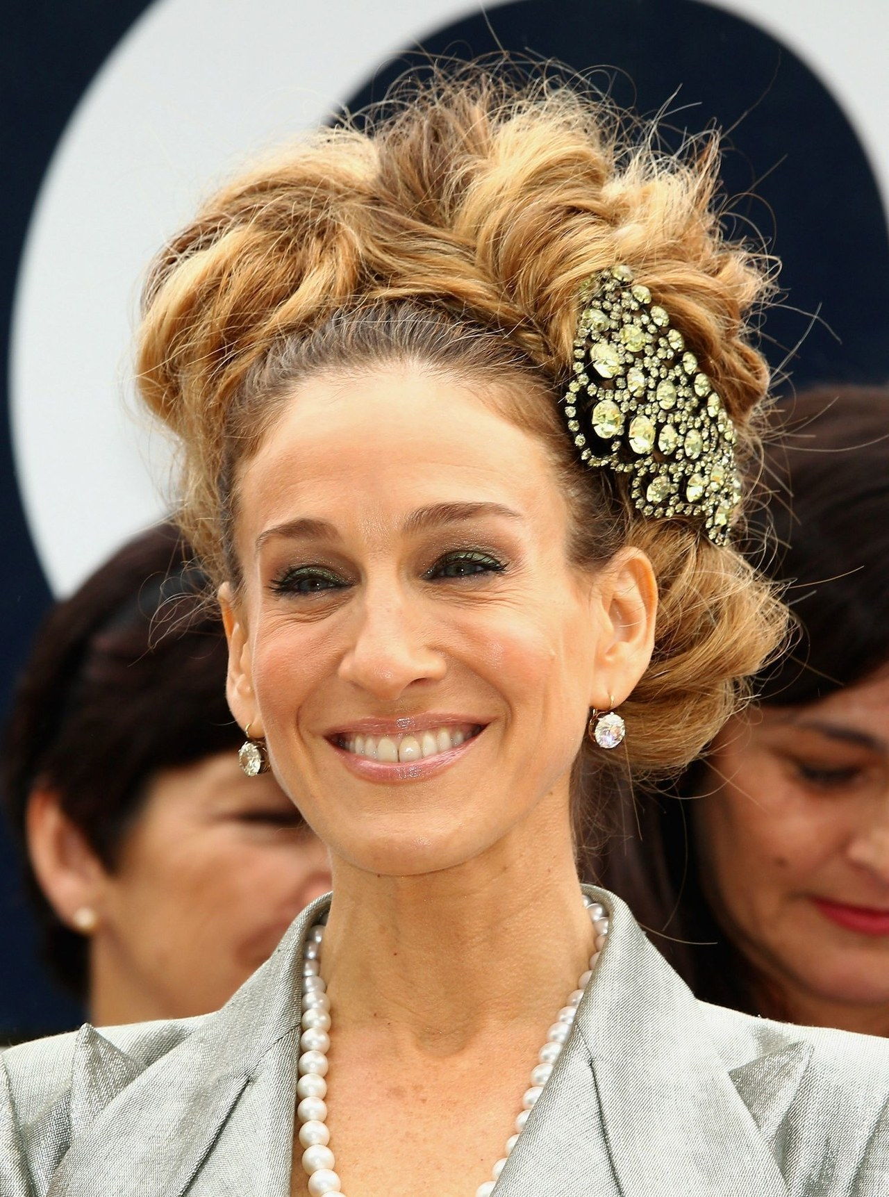 Sarah jessica parker updo 10