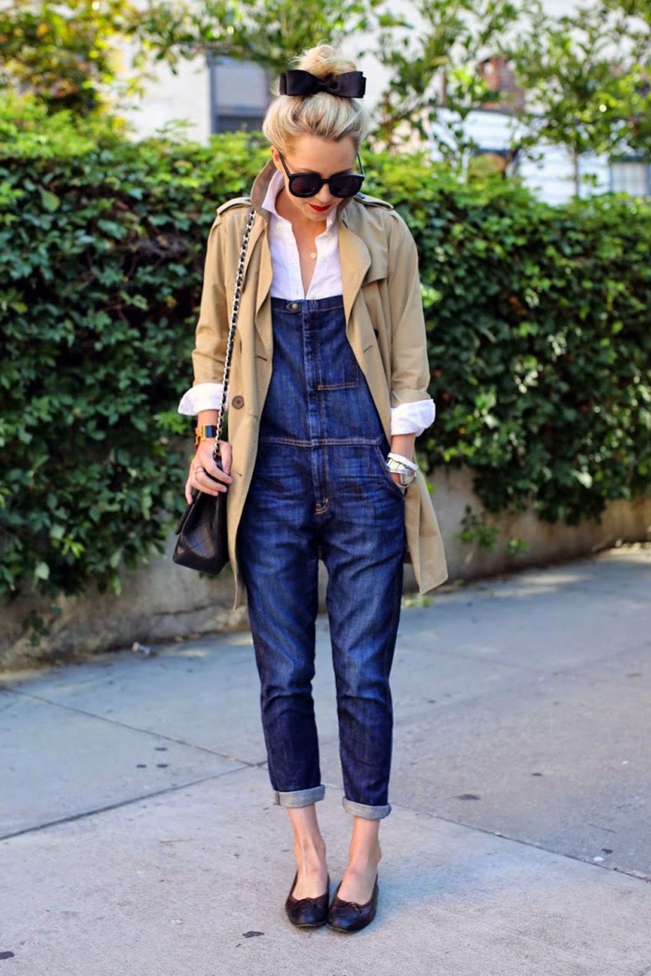 white shirt outfit ideas weekend overalls trench atlantic pacific