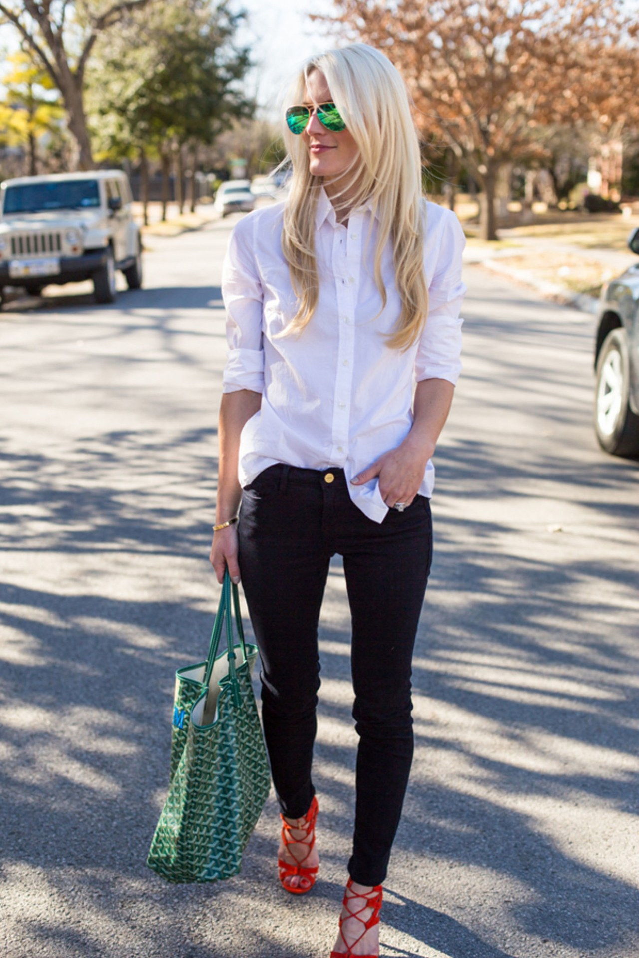 white shirt outfit ideas date skinny jeans statement heels luella june