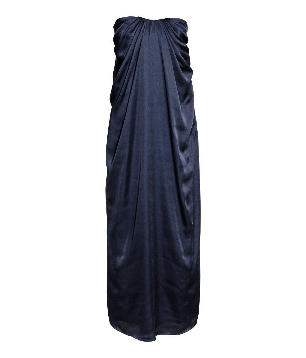 H & M satin dress, [$70](http://rstyle.me/n/cnquvs823e){: rel=nofollow}
