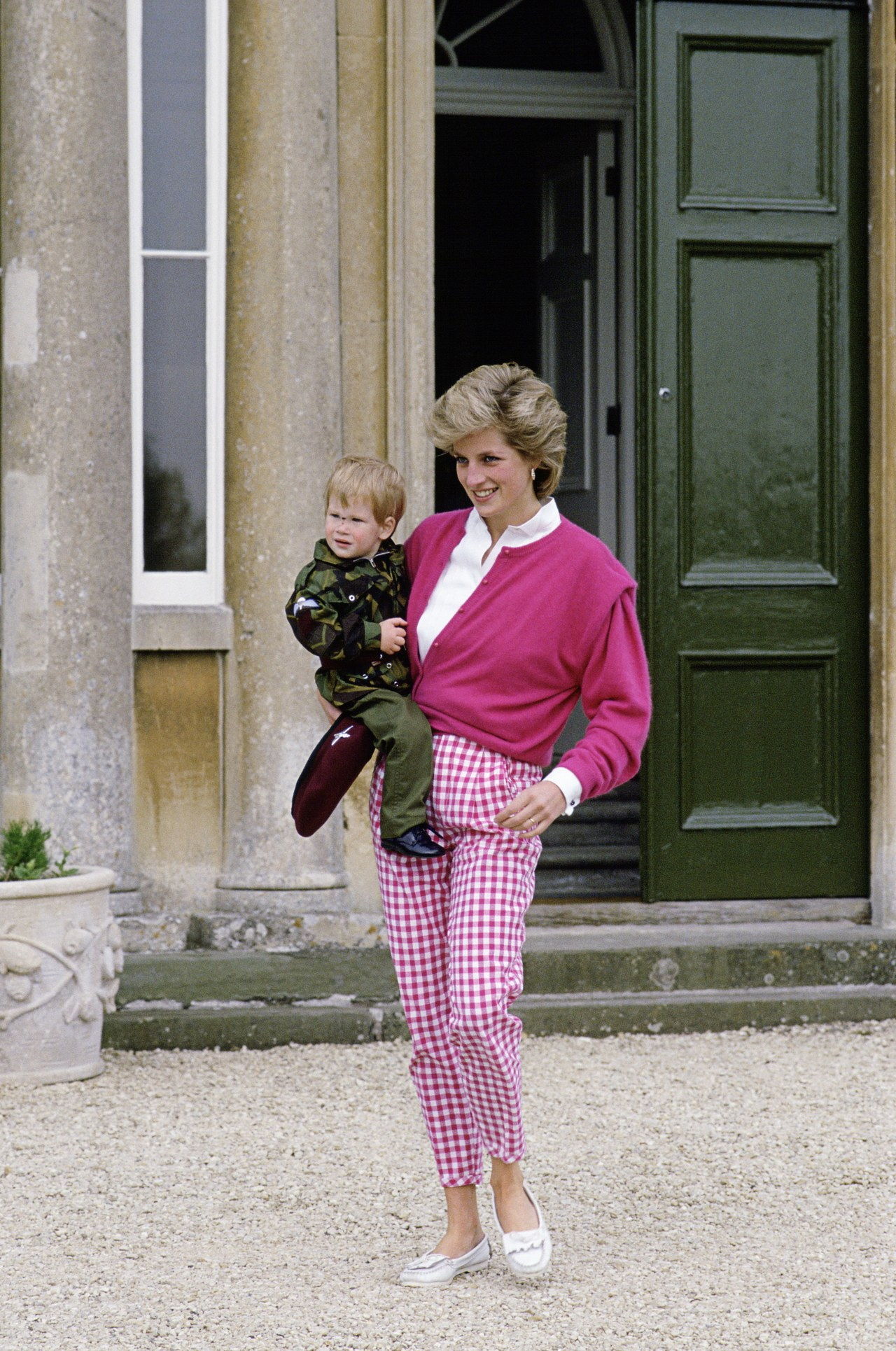 Diana Harry At Home