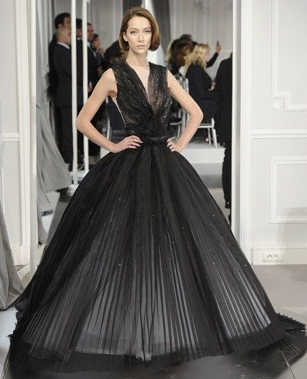 0112 dior couture pleated gown fa