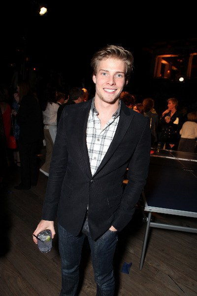 0902 hunter parrish sm