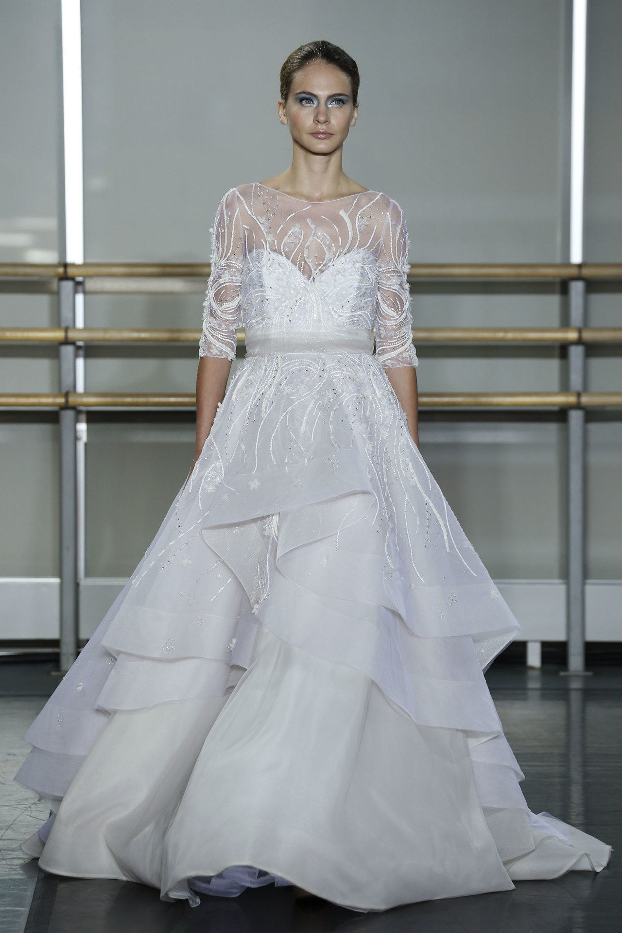 1 elizabeth taylor first wedding dresses inspired by wedding gowns conrad hilton celebrity weddings 0626