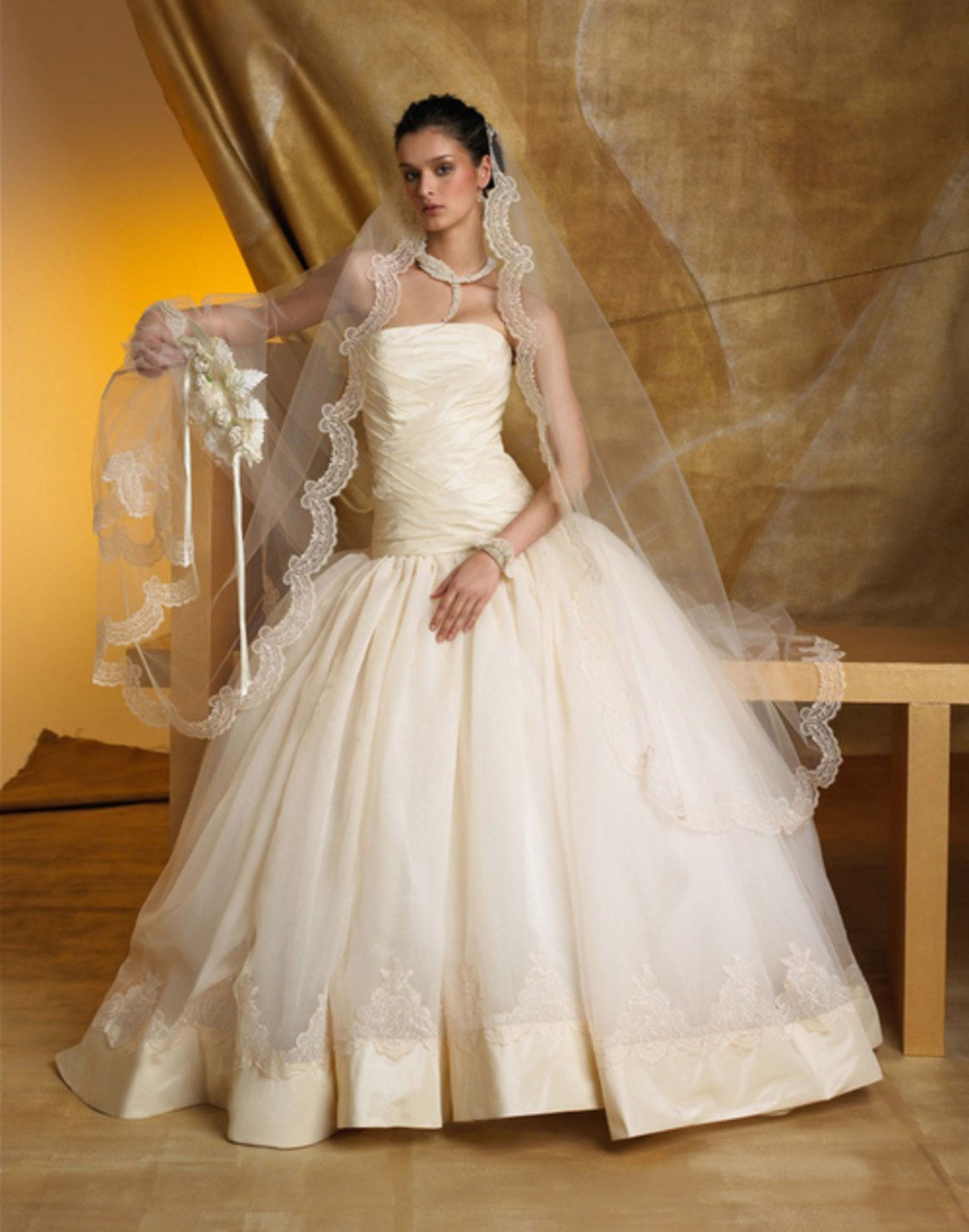2 on sale designer wedding dresses wedding gowns st pucchi 0722