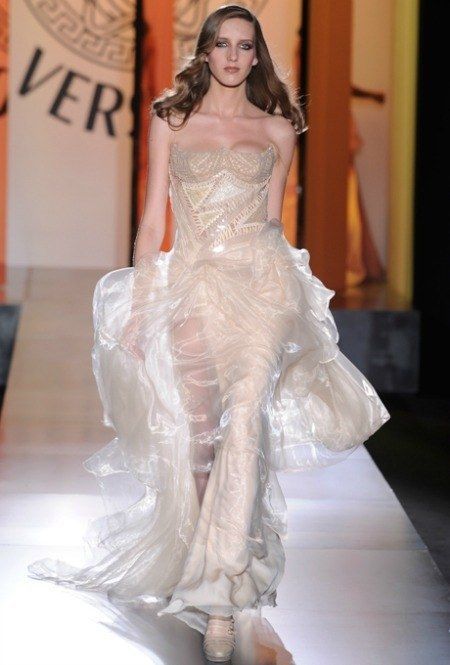 0712 5 wedding dresses from the couture runways we