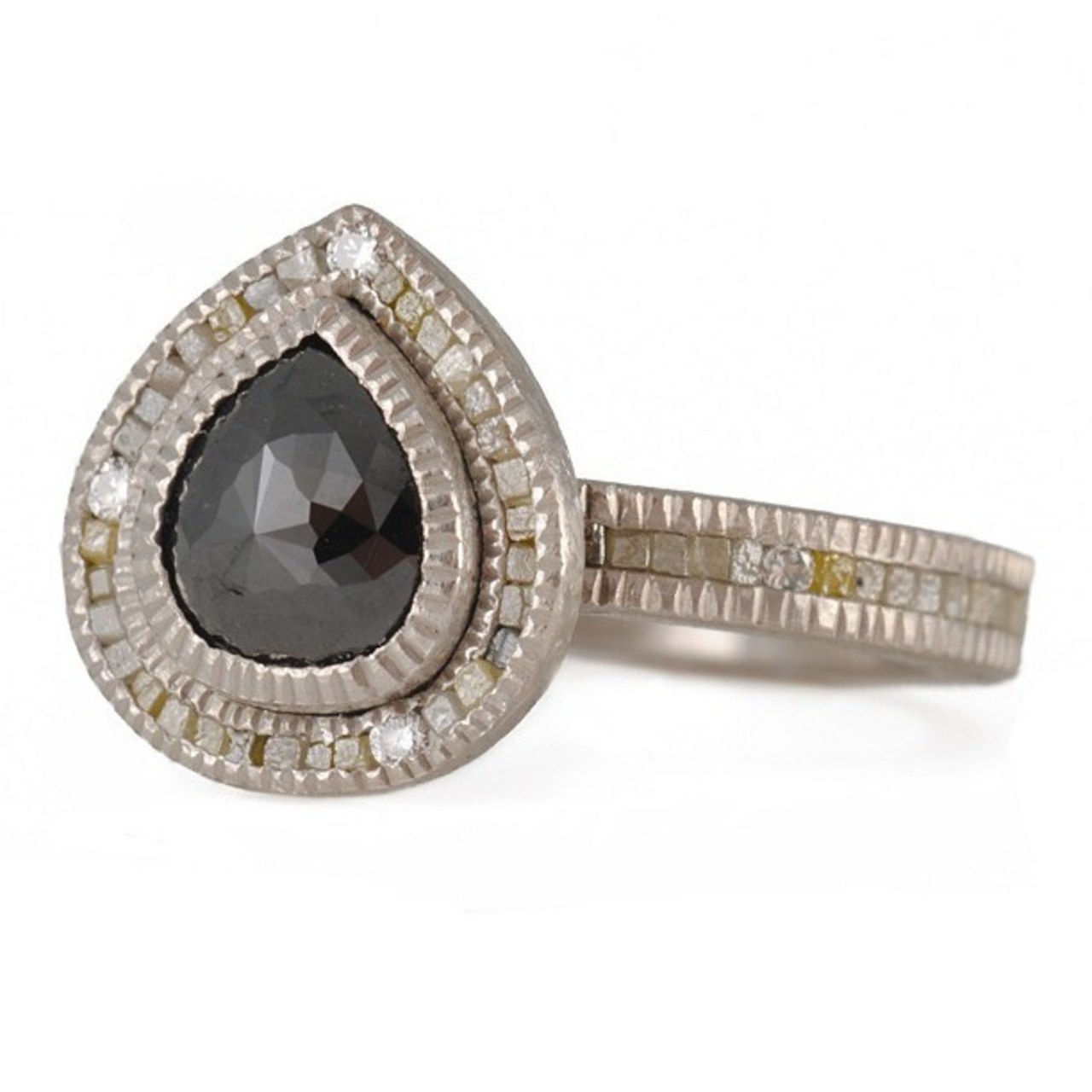 2 engagement rings inspired by kat von d black diamond skull 1218