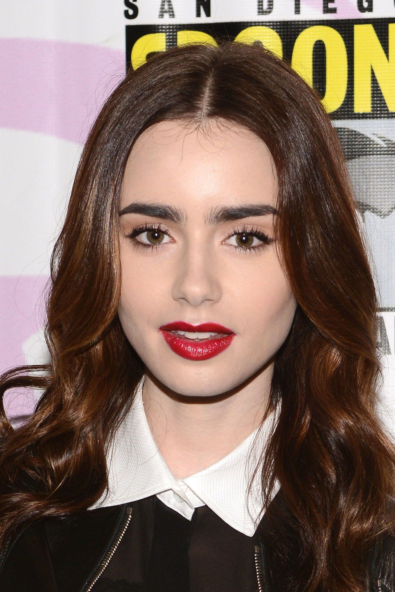 lily collins brown eyeliner red lipstick
