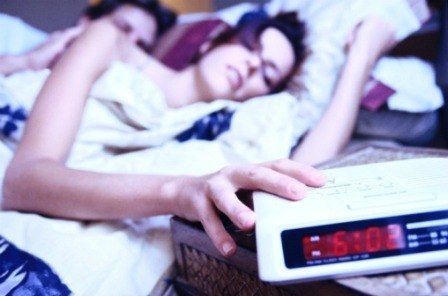0124 sleeping woman alarm sm