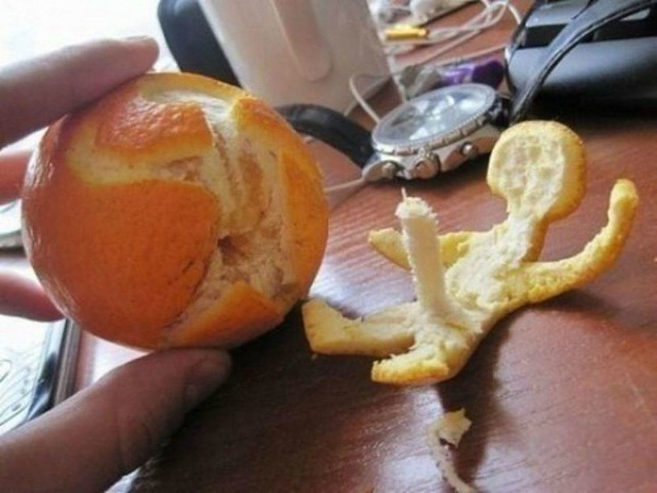 偶然 penis orange
