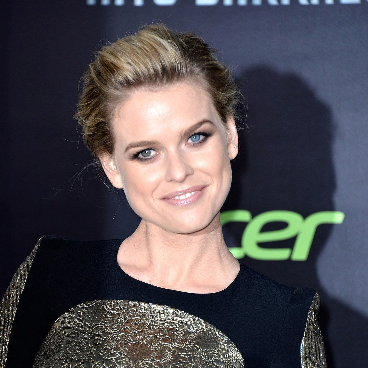 Alice eve filled in eyebrows eye makeup trick