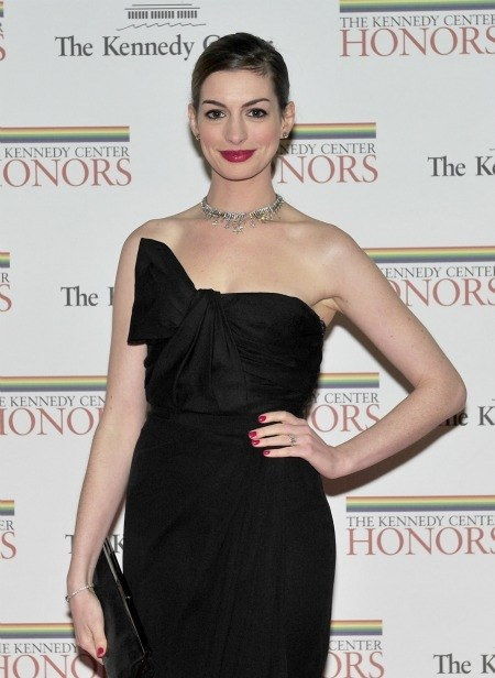 1205 1 anne hathaway engagement ring we