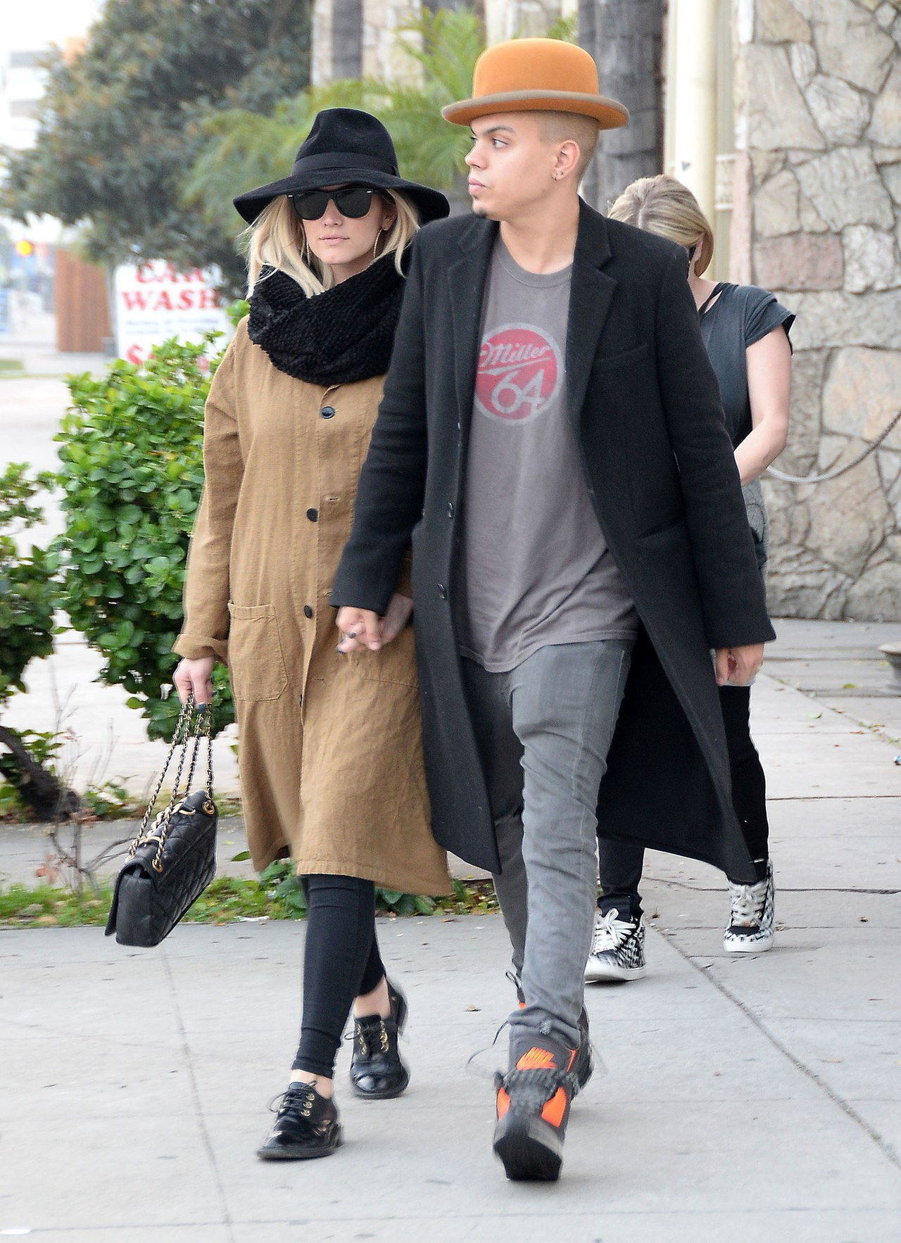 gravid ashlee simpson brown coat