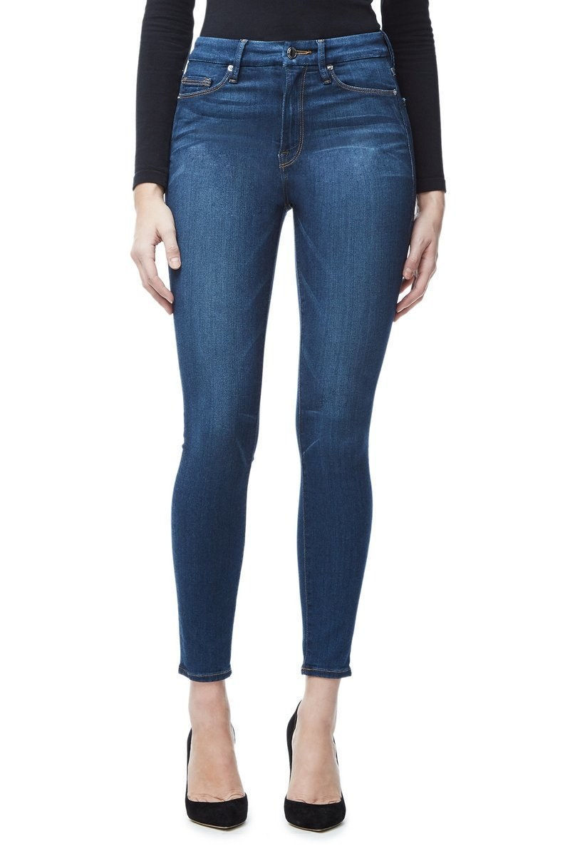 Foto: Courtesy of [Good American](https://www.goodamerican.com/products/good-waist-high-waisted-jeans-blue013).