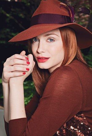 克里斯蒂娜 hendricks glamour sept 2011 red hat