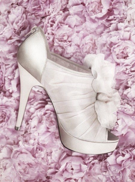 0624 1 VW370002 028 0111 vera wang for davids bridal vera wang white label collection wedding shoes wedding accessories bridal