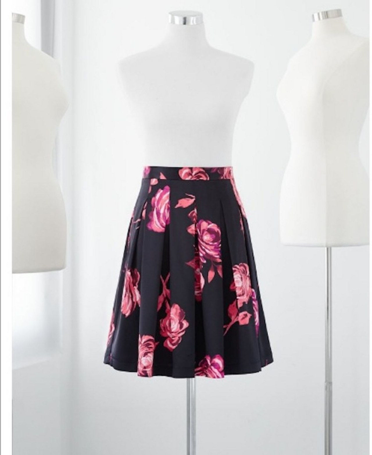 eva mendes new york and co floral skirt
