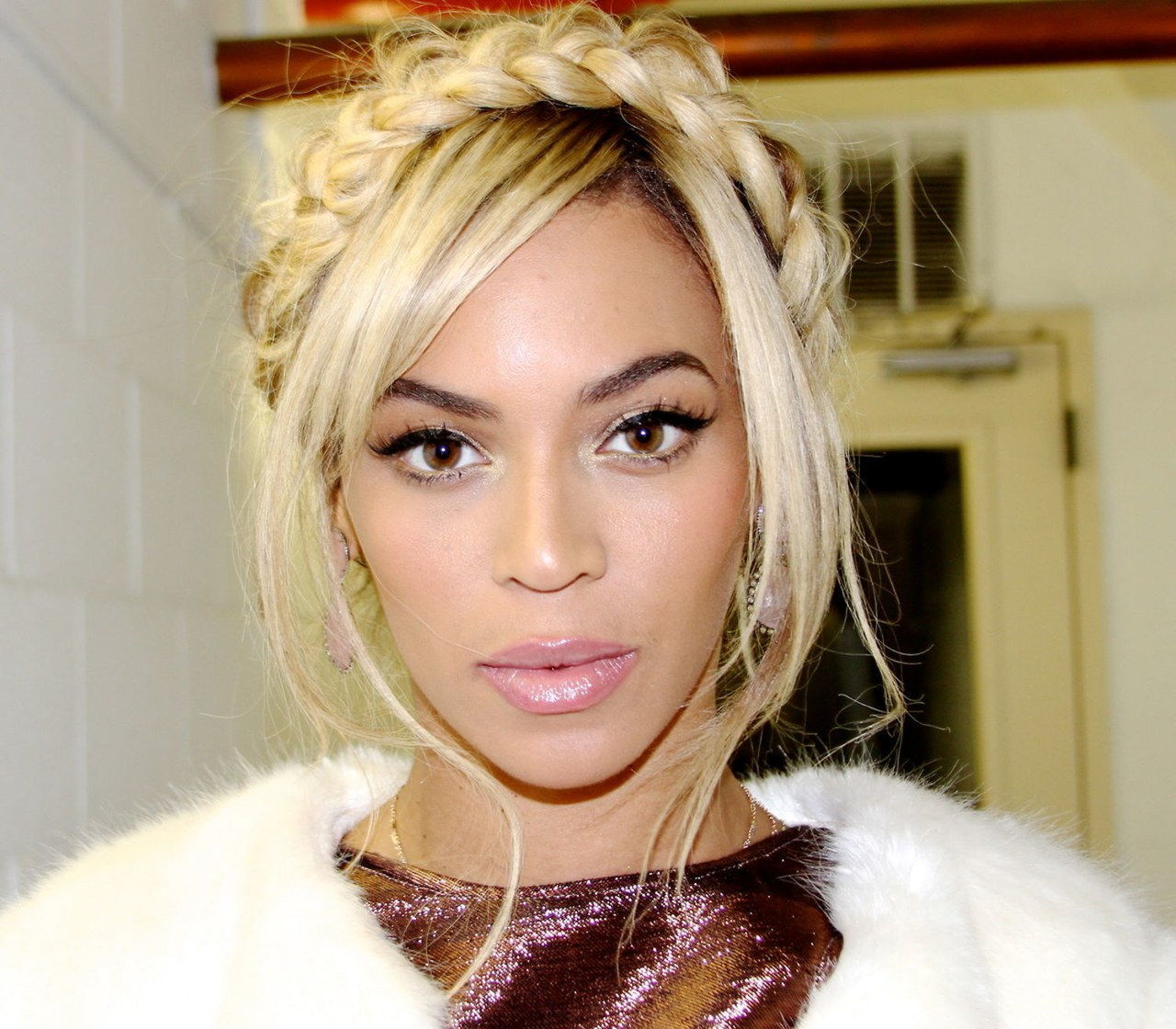 Beyonce makeup tips
