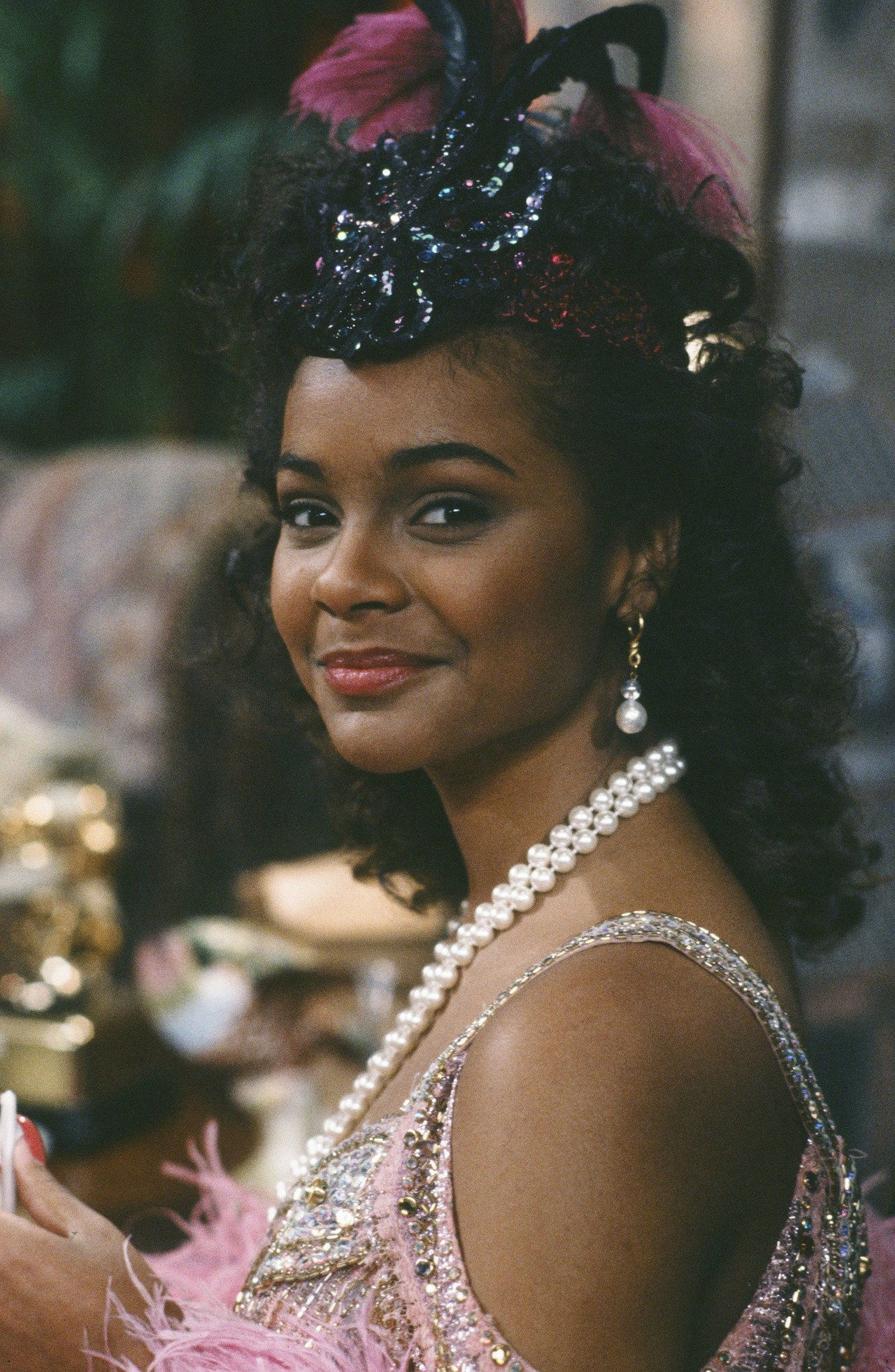 lisa turtle saved by the bell great gatsby chic