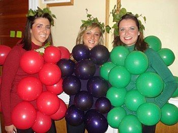 1008 quick halloween costume ideas grapes fa