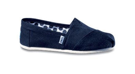 12 toms shoes sm