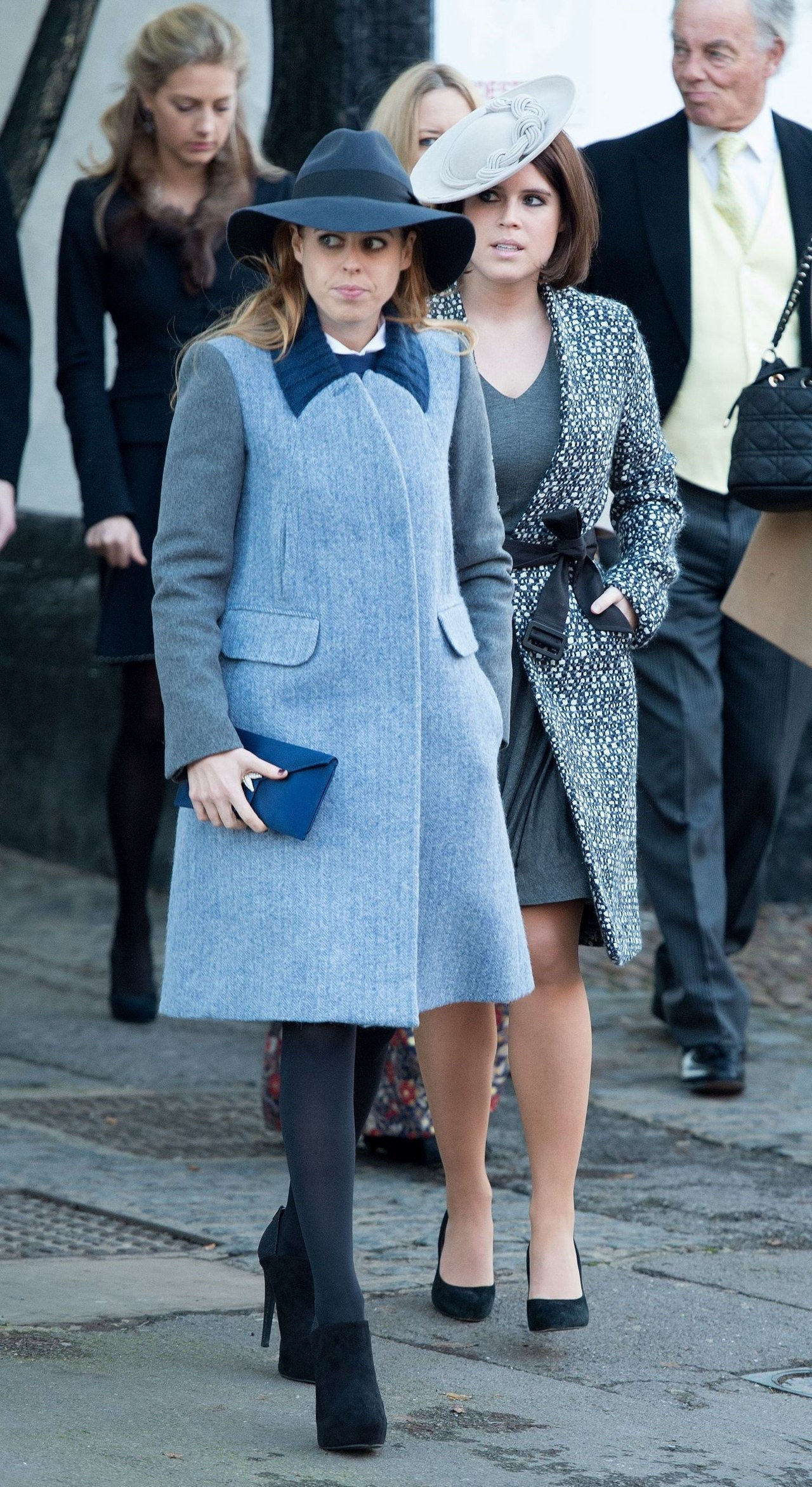 princezna beatrice blue coat wedding december 2014