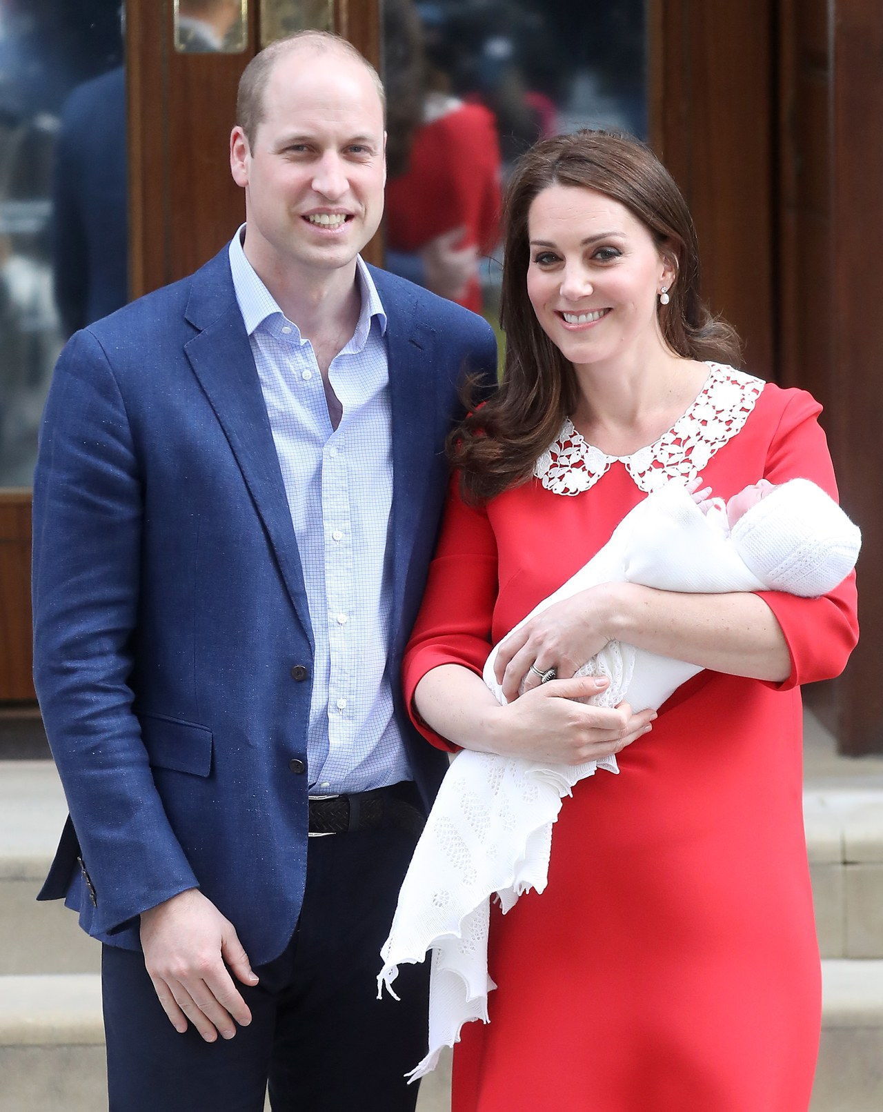 Det Duke & Duchess Of Cambridge Depart The Lindo Wing With Their New Son