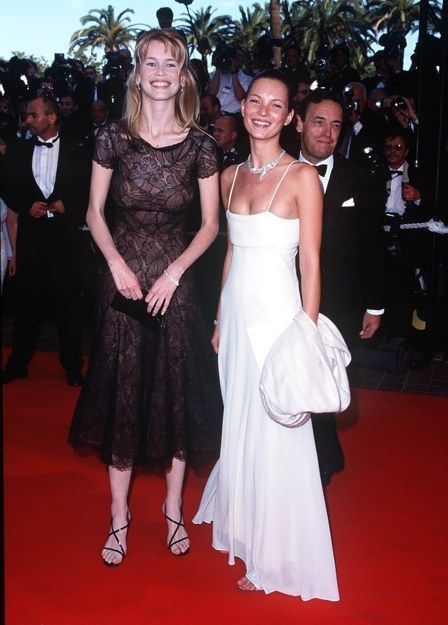 0112 kate moss best looks cannes 1998 fa
