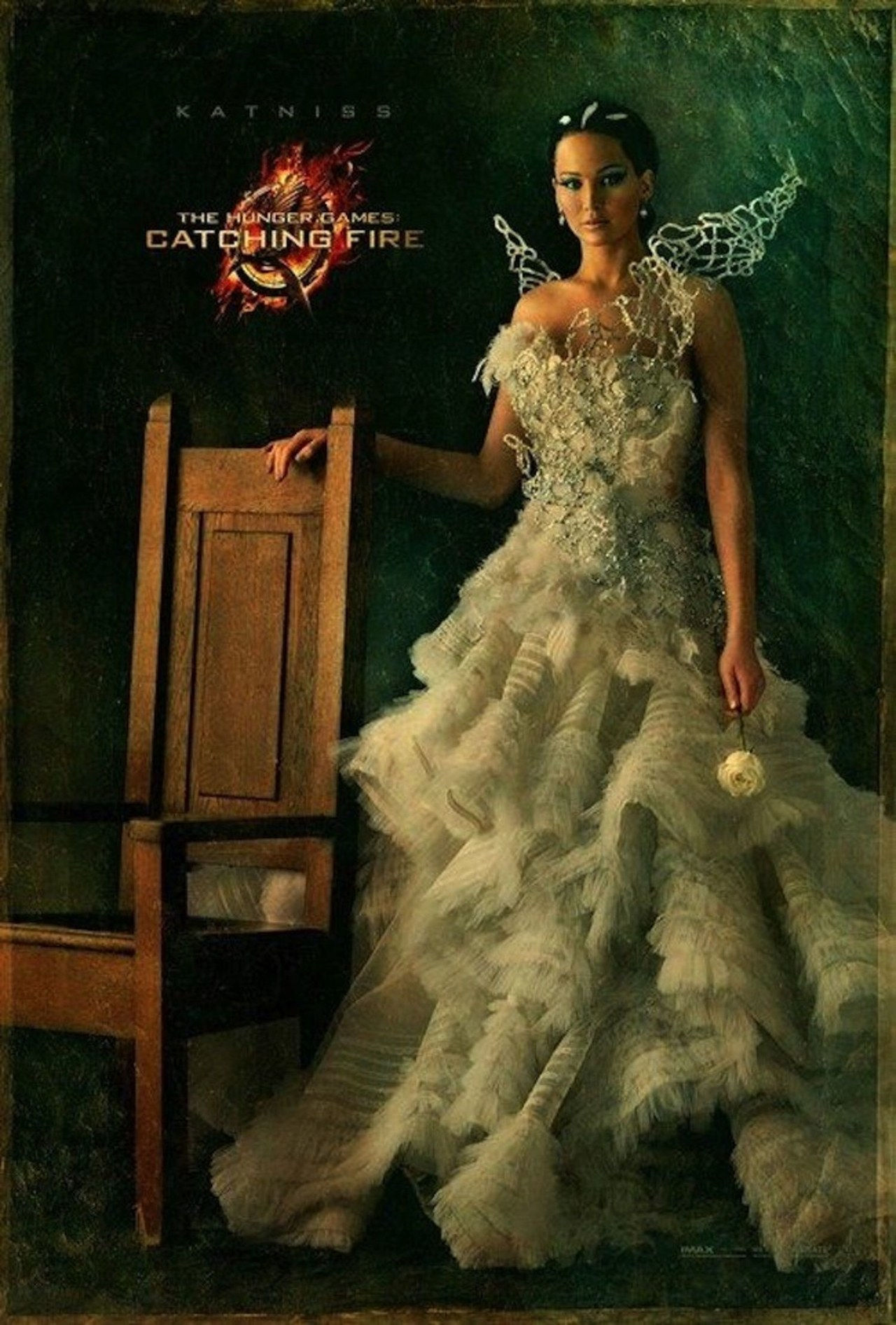 katniss everdeen mockingjay wedding dress cinna capitol couture catching fire hunger games mockingjay 0306