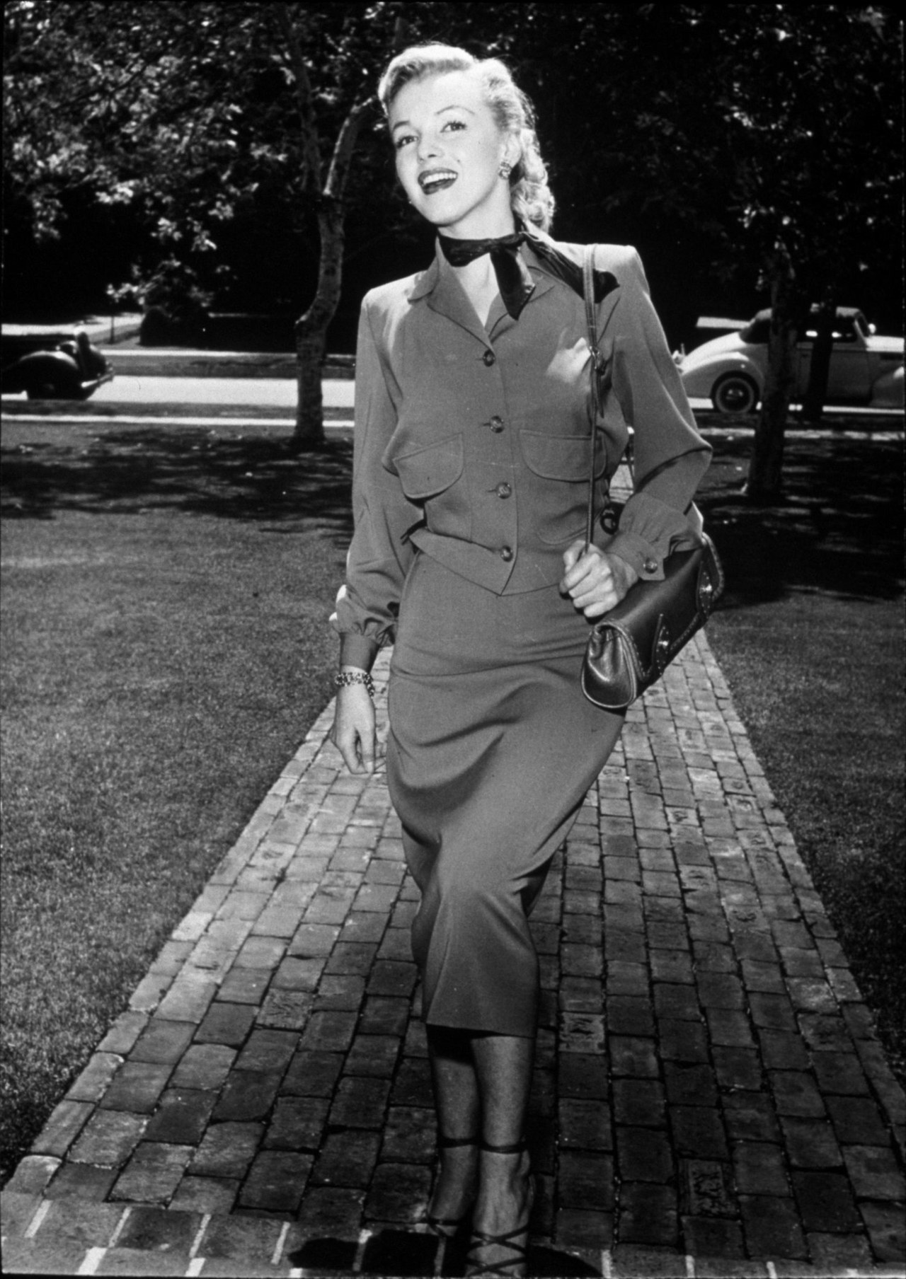 marilyn monroe suit outfit 1950 personal style picture