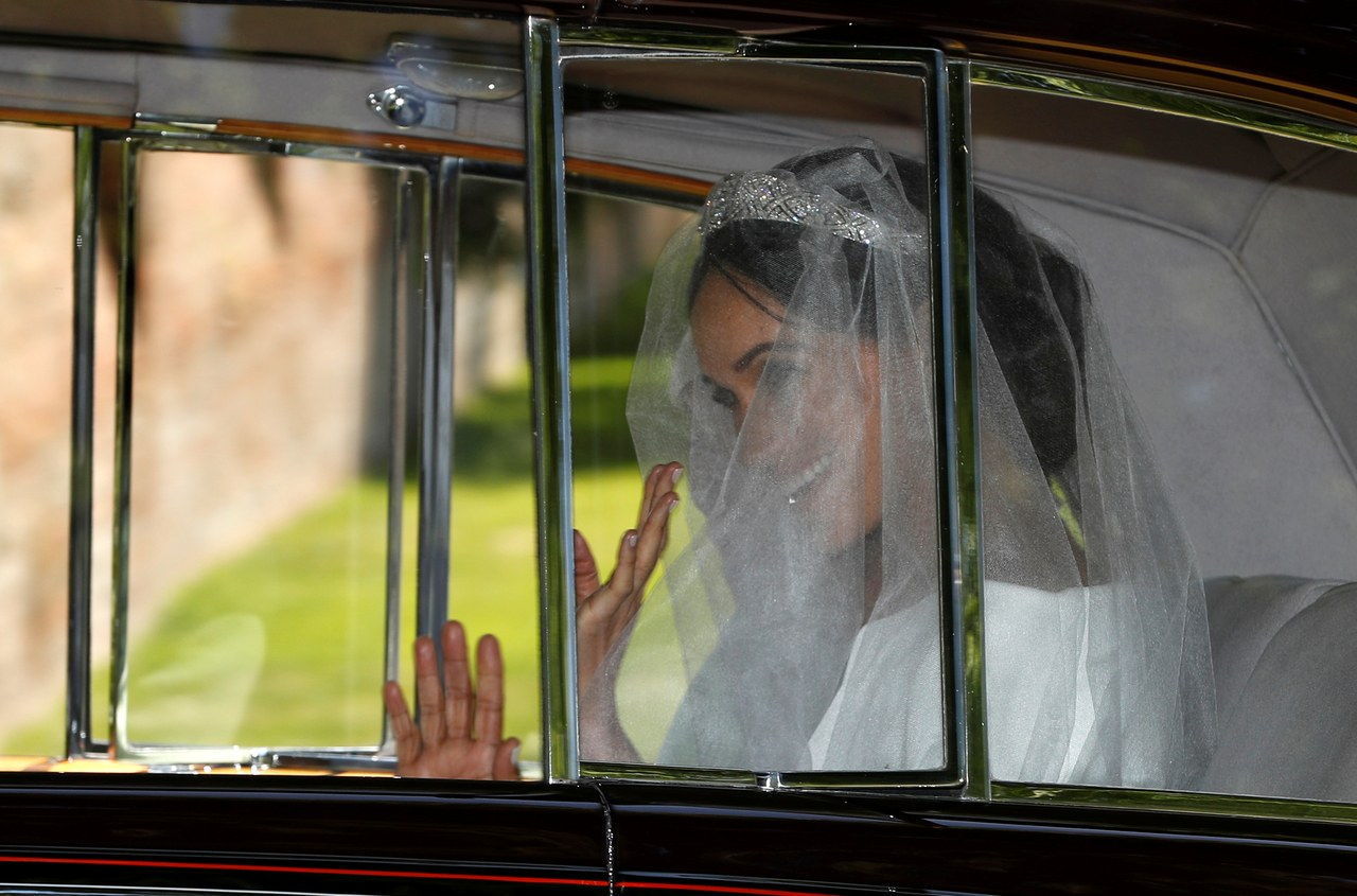 王子 Harry, Queen Elizabeth's grandson, marries U.S. actress Meghan Markle in Taplow