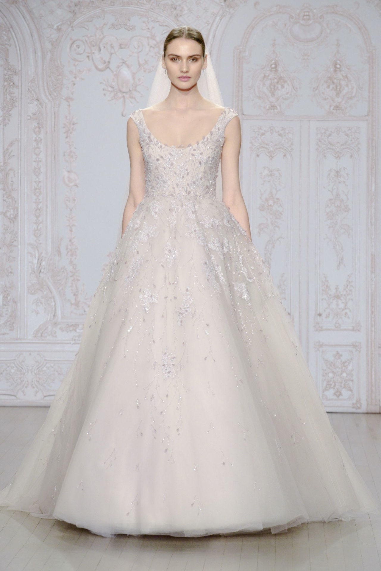 12 new monique lhuillier wedding dresses wedding gowns bridal market fall 2015