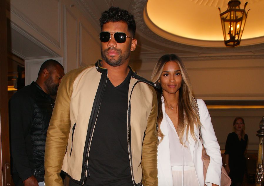 LONDRES, ENGLAND - JULY 07: Ciara and Russell Wilson at the Regents Street Burberry store on July 7, 2016 in London, England. (Photo by Mark Milan/GC Images)