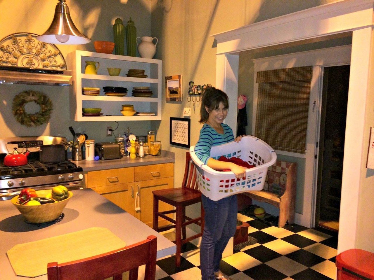 jessica radloff parenthood kitchen