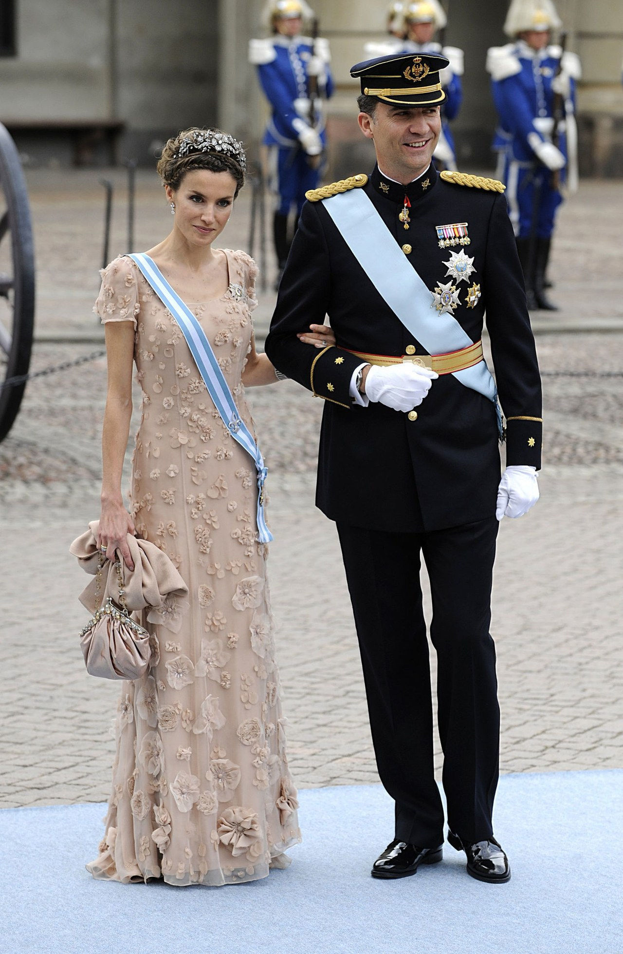 reina letizia swedish royal wedding 2010