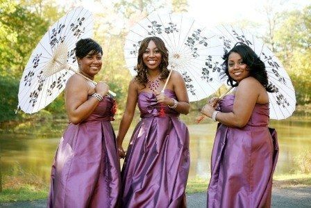 1222 bridesmaids with parasols we