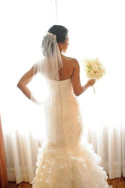 1221 wedding gown back we
