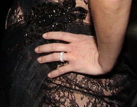 0404 4 reese witherspoon wedding engagement ring jim toth we