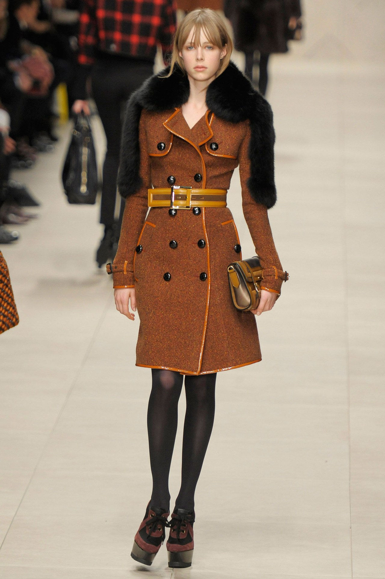 edie campbell first runway show burberry 2011