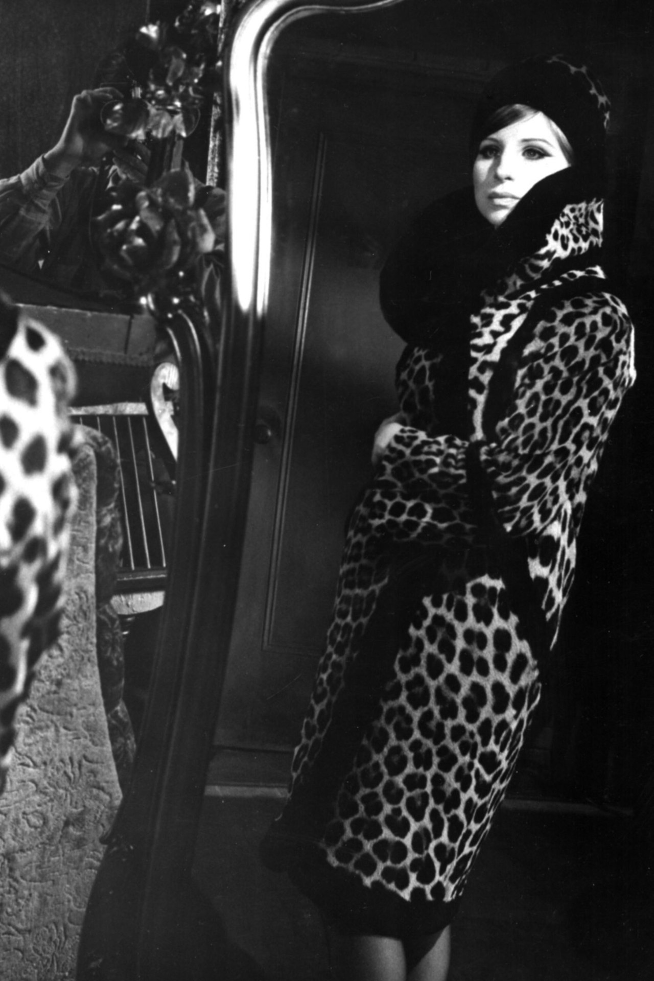 الأفضل coats in movies runny girl 1968 leopard