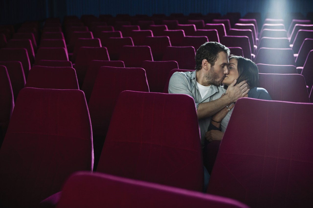 best places to have sex movie theatre