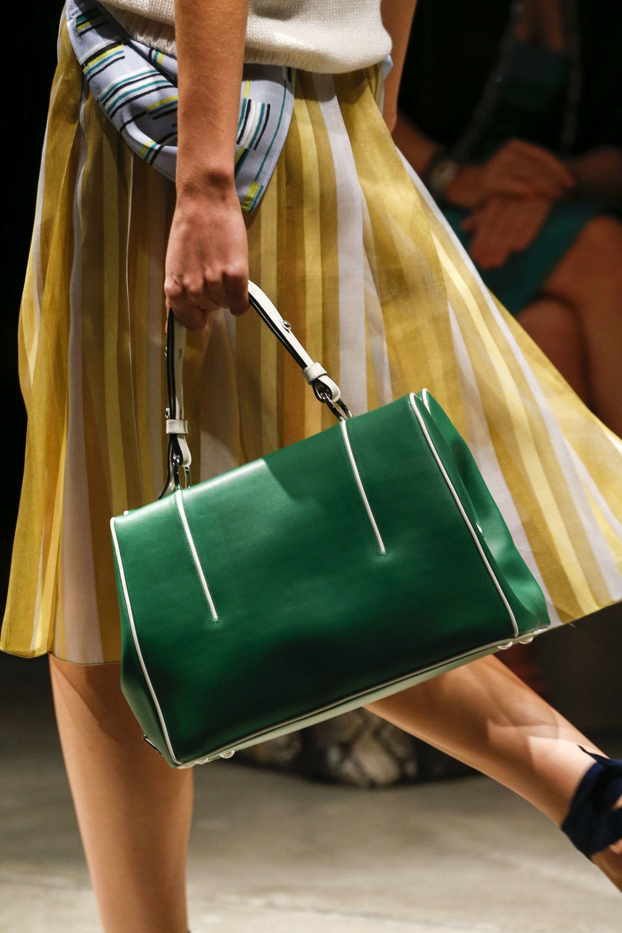 Jasný bags accessories trend prada