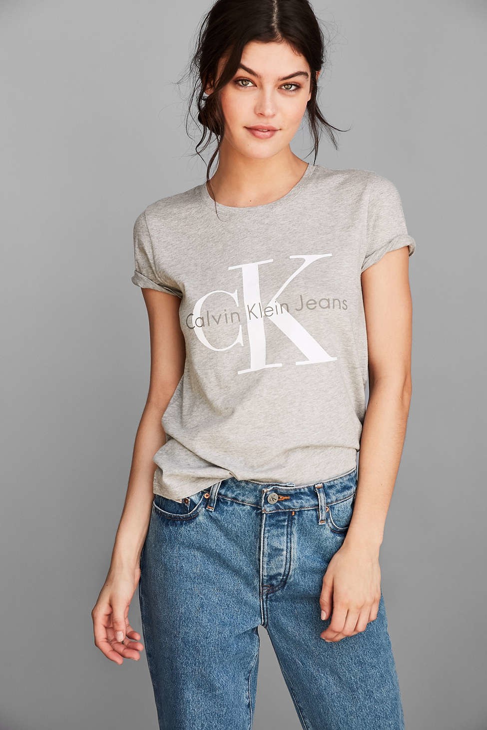 卡尔文 Klein t-shirt, [$39](http://rstyle.me/n/bqnctr823e)