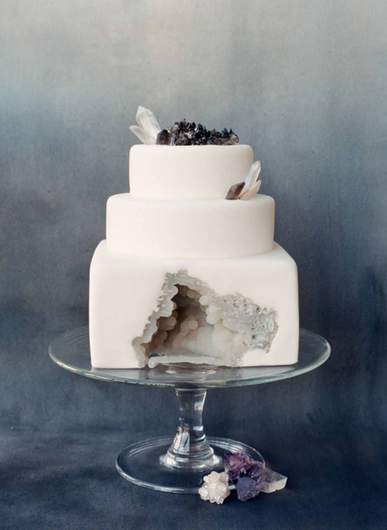 06 2016 wedding cake trends geode cake sainte g cake company