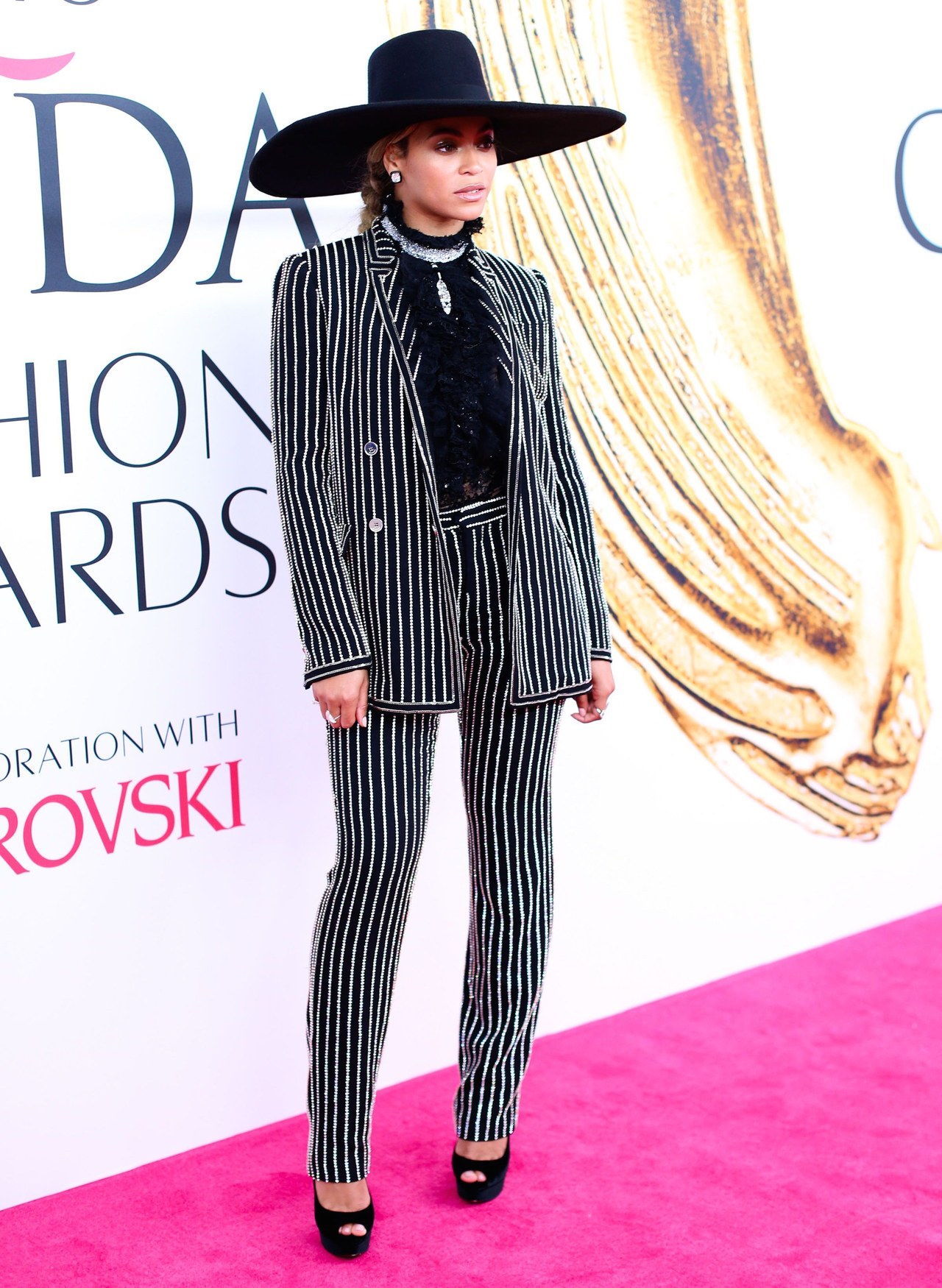 Obligatorio Credit: Photo by David X Prutting/BFA/REX/Shutterstock (5717519f)Beyonce KnowlesCFDA Fashion Awards, Arrivals, New York, America - 06 Jun 2016WEARING GIVENCHY