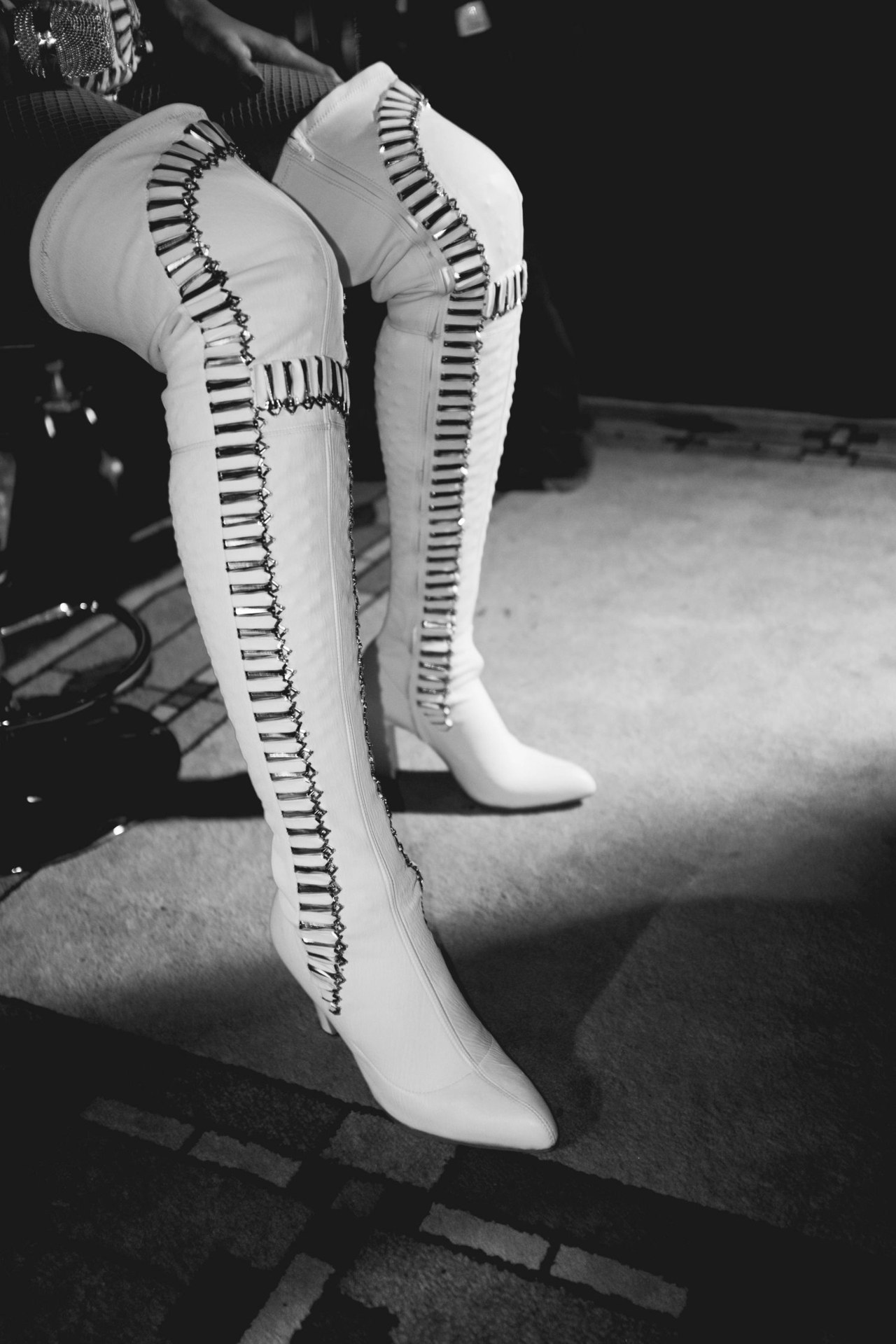 Beyoncé versace boot