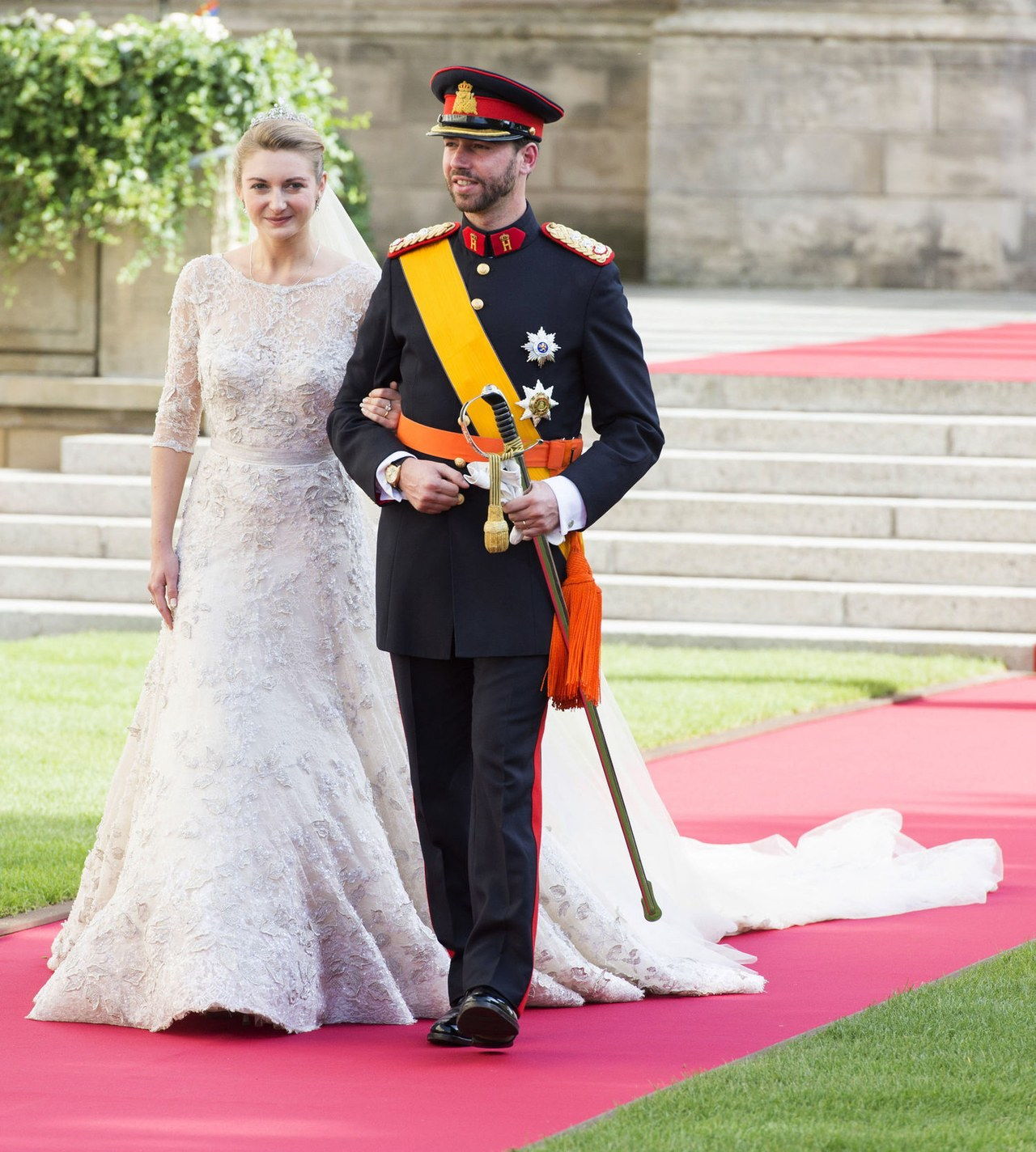 2 royal wedding princess wedding dresses wedding gowns 0212